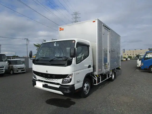 三菱 キャンター 小型 アルミバン パワーゲート サイドドア の中古トラック【車両No.132378】