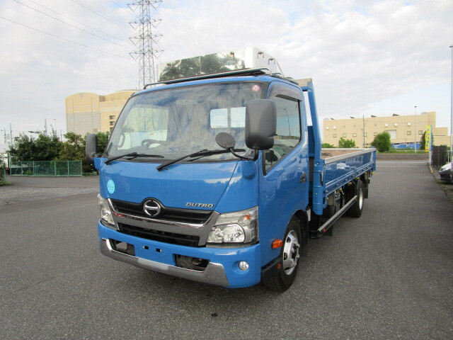 日野 デュトロ 小型 平ボディ 2KG-XZU730M R3 の中古トラック【車両No.172905】