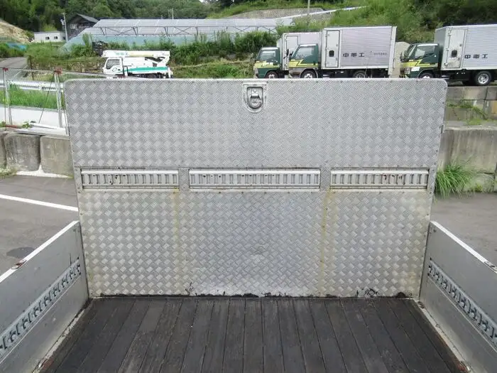 いすゞ フォワード 中型/増トン 平ボディ アルミブロック エアサスの中古トラック画像7