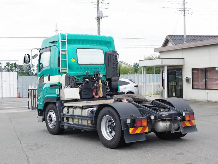 いすゞ ギガ 大型 トラクター ハイルーフ 1デフの中古トラック画像3
