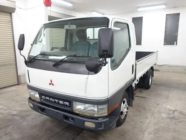 三菱 キャンター 小型 平ボディ KG-FB51AB H12 の中古トラック【車両No.132634】