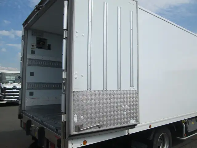 日野 レンジャー 中型/増トン 冷凍冷蔵 低温 パワーゲートの中古トラック画像4