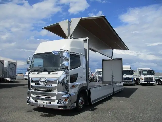 日野 プロフィア 大型 ウイング ハイルーフ エアサスの中古トラック画像4