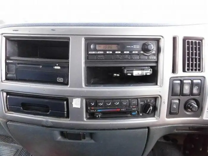 日産UD コンドル 中型/増トン クレーン付 床鉄板 4段の中古トラック画像15
