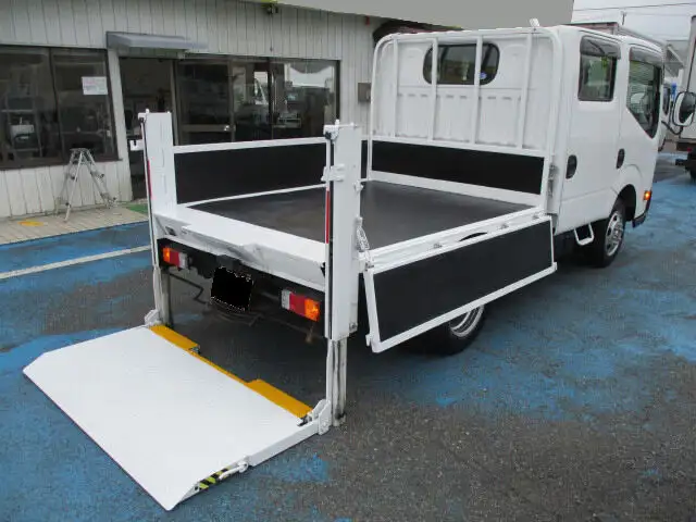 日産 アトラス 小型 平ボディ Wキャブ パワーゲートの中古トラック画像5