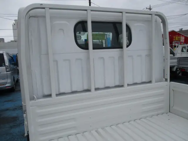 日産 アトラス 小型 平ボディ パワーゲート CBF-SQ1F24の中古トラック画像4