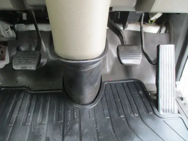 日産 アトラス 小型 平ボディ パワーゲート CBF-SQ1F24の中古トラック画像13
