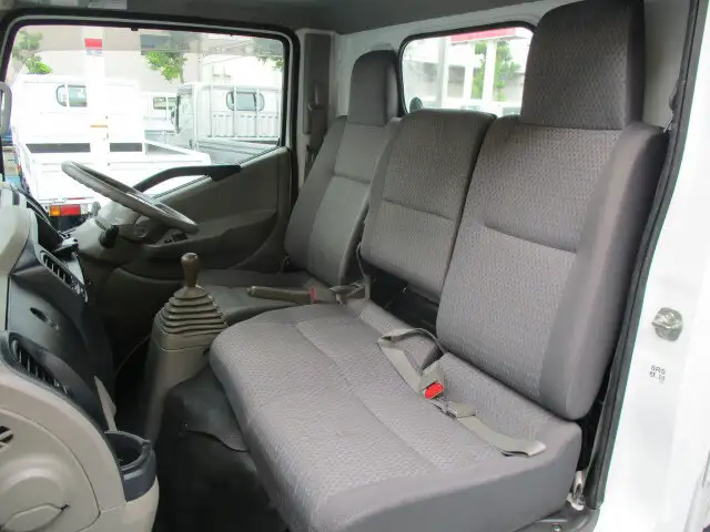 日産 アトラス 小型 平ボディ パワーゲート CBF-SQ1F24の中古トラック画像15