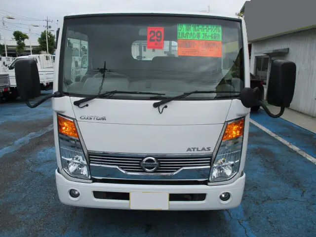 日産 アトラス 小型 平ボディ 10尺 KR-AHR69 の中古トラック