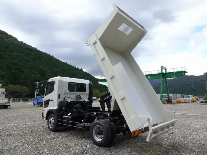 日野 レンジャー 中型/増トン ダンプ 2KG-FC2ABA R3の中古トラック画像5