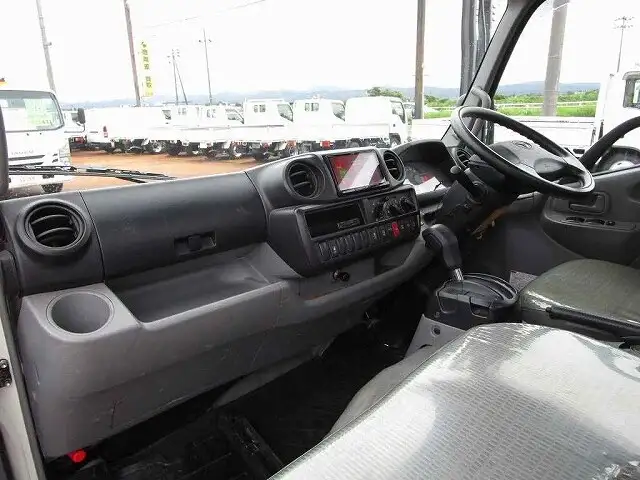 トヨタ ダイナ 小型 平ボディ 床鉄板 TPG-XZC605の中古トラック画像8