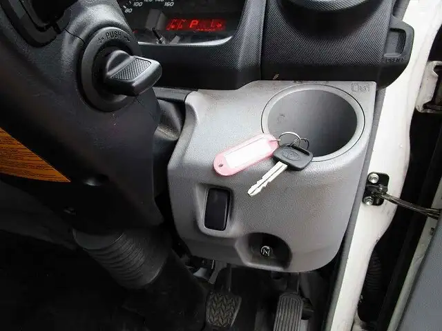 トヨタ ダイナ 小型 平ボディ 床鉄板 TPG-XZC605の中古トラック画像13