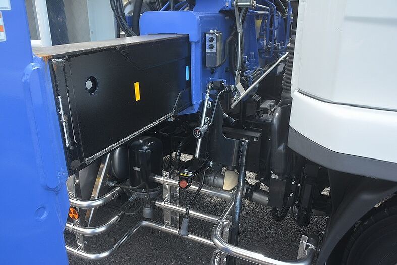 三菱 ファイター 中型 車輌重機運搬 4段クレーン ラジコン|画像9