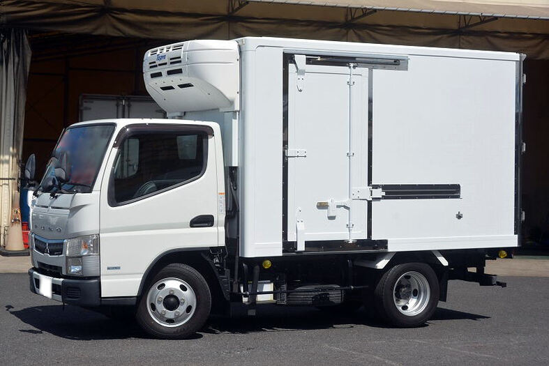 三菱 キャンター 小型 冷凍冷蔵 10尺 TPG-FBA50