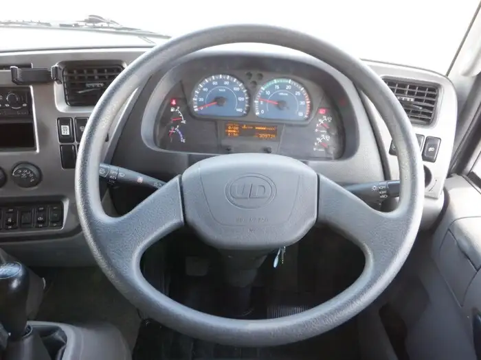 日産UD コンドル 中型/増トン クレーン付 床鉄板 3段の中古トラック画像11