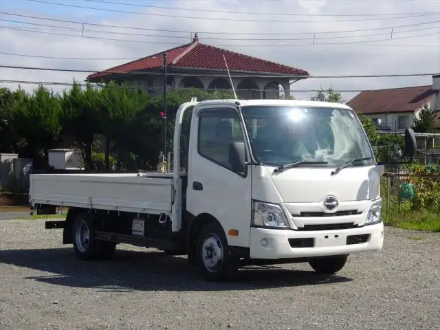 日野 デュトロ 小型 平ボディ 2RG-XZU710M R2の中古トラック画像2