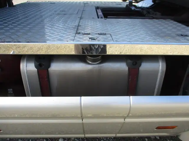 スカニア トラック 大型 トラクター ベッド の中古トラック画像16