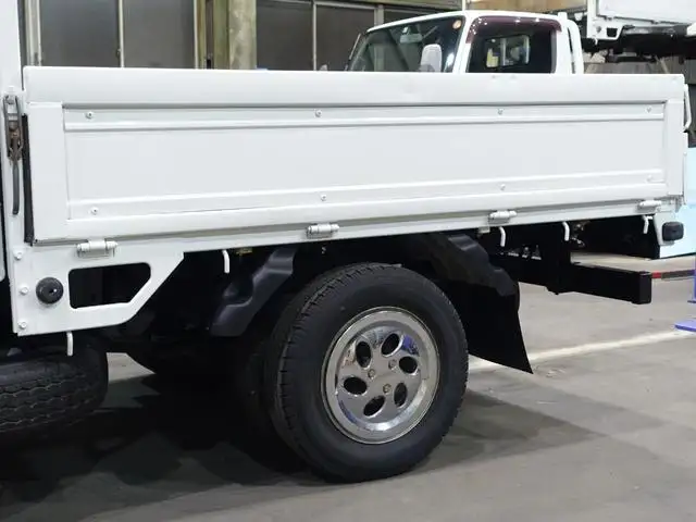 いすゞ エルフ 小型 平ボディ Wキャブ 床鉄板の中古トラック画像20