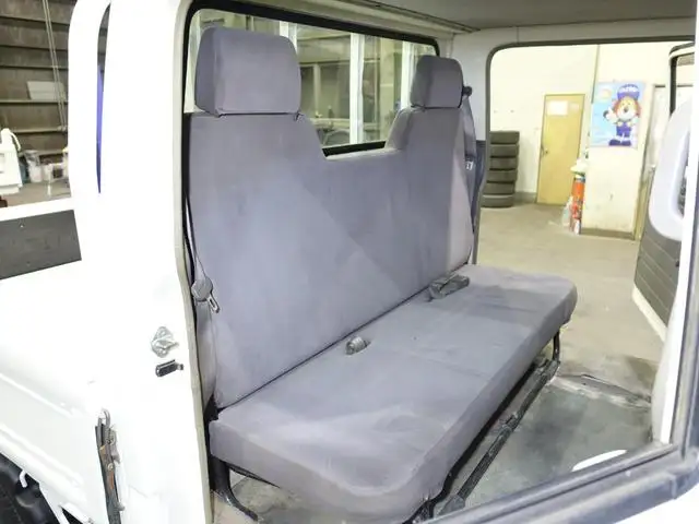 いすゞ エルフ 小型 平ボディ Wキャブ 床鉄板の中古トラック画像12