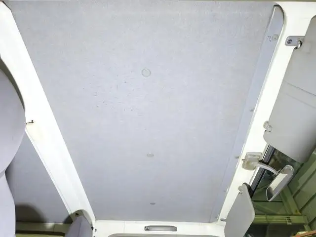 いすゞ エルフ 小型 平ボディ Wキャブ 床鉄板の中古トラック画像15