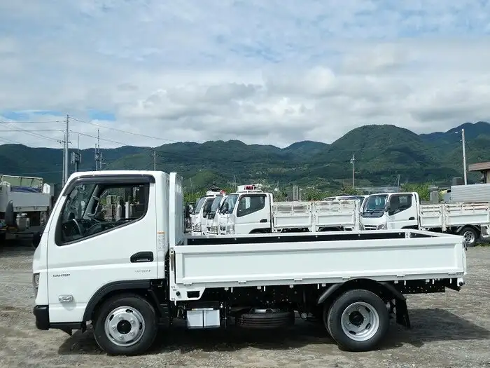 三菱 キャンター 小型 平ボディ 2RG-FBA20 R4の中古トラック画像5