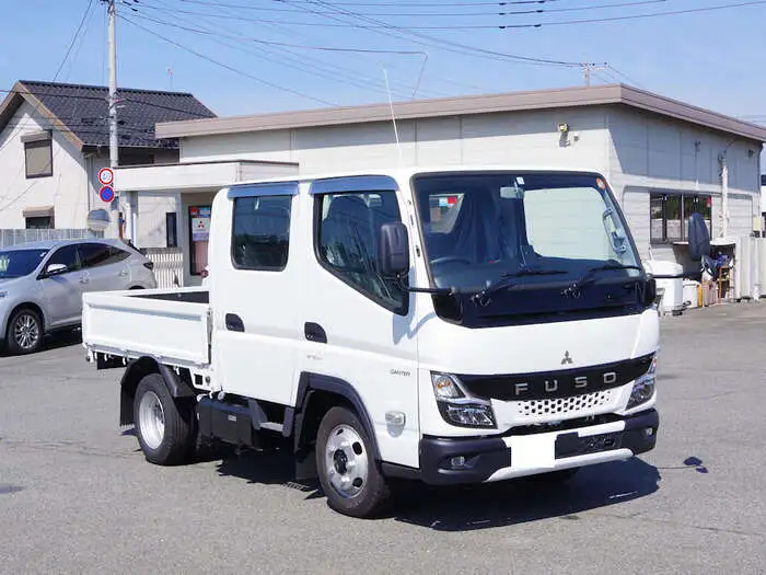 三菱 キャンター 小型 平ボディ Wキャブ 2RG-FBA20の中古トラック画像2