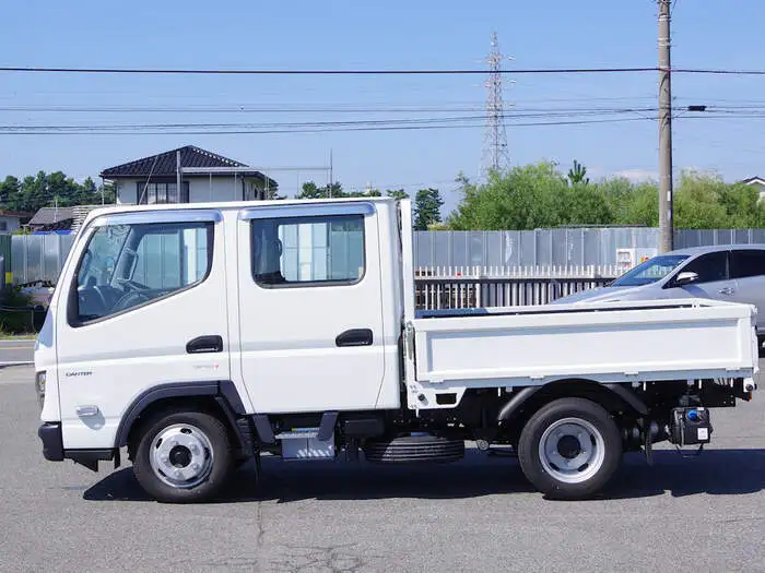 三菱 キャンター 小型 平ボディ Wキャブ 2RG-FBA20の中古トラック画像5