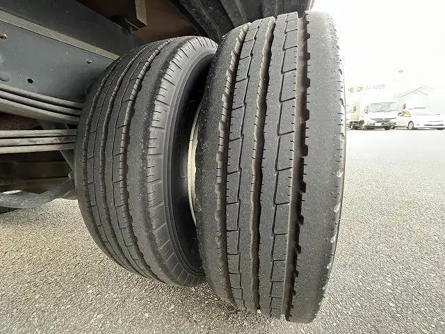 日産 アトラス 小型 ウイング 幌ウイング SKG-TZ3F24の中古トラック画像20