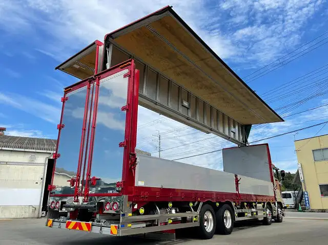 いすゞ ギガ 大型 ウイング QKG-CYJ77B の中古トラック【車両No