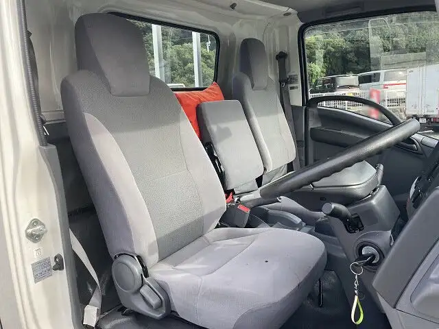 マツダ タイタン 小型 平ボディ TRG-LNR85AR H29の中古トラック画像7