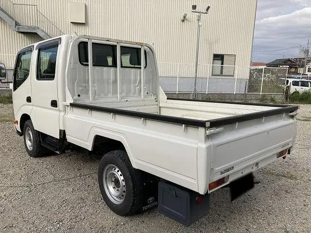 トヨタ トヨエース 小型 平ボディ Wキャブ LDF-KDY281の中古トラック画像3