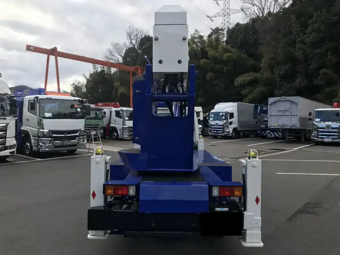 日野 デュトロ 小型 高所・建柱車 高所作業車 2PG-XZU652Fの中古トラック画像3