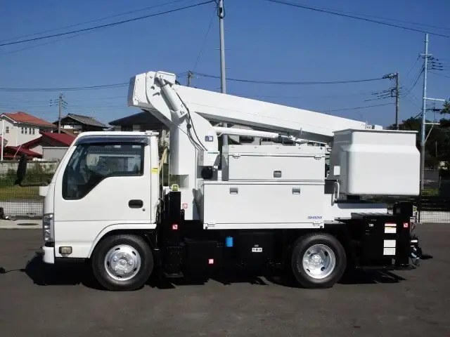いすゞ エルフ 小型 高所・建柱車 高所作業車 SKG-NKR85Nの中古トラック画像4