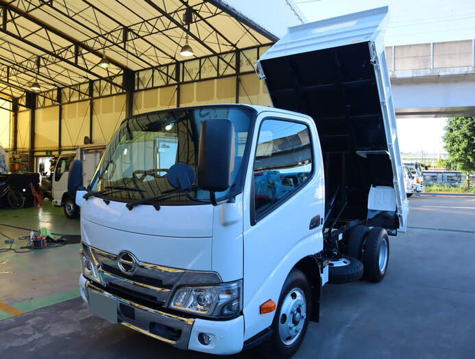 日野 デュトロ 小型 ダンプ 10尺 2RG-XZU600T