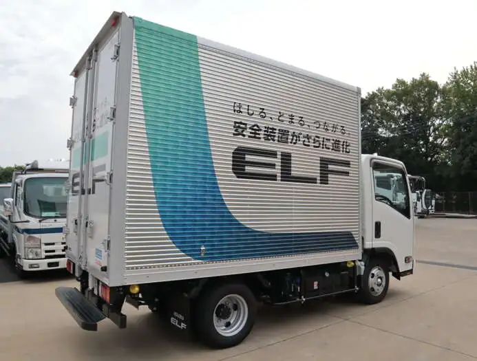 いすゞ エルフ 小型 アルミバン 2RG-NLR88AN R3の中古トラック画像3