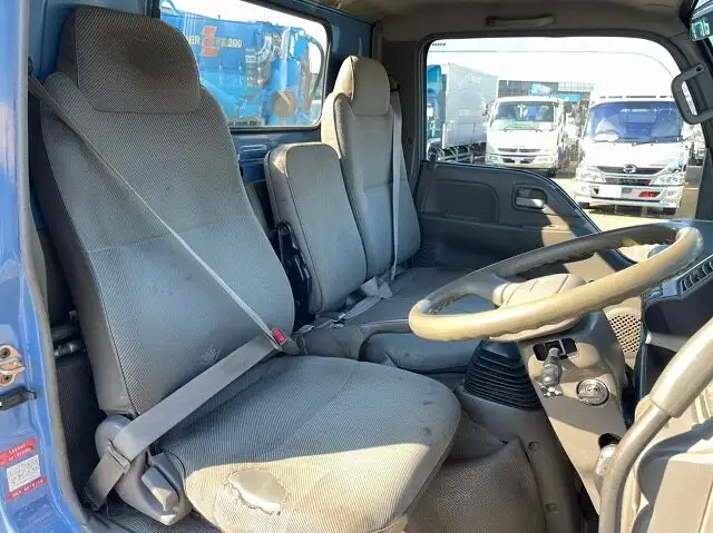 日産 アトラス 小型 ダンプ クレーン付き KC-AKR66EDの中古トラック画像11