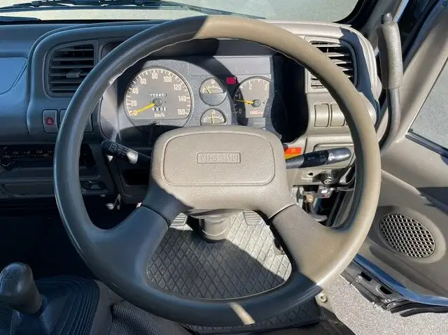 日産 アトラス 小型 ダンプ クレーン付き KC-AKR66EDの中古トラック画像12