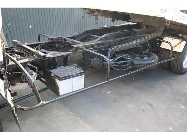 いすゞ エルフ 小型 車両重機運搬 ラジコン PB-NPS81ANの中古トラック画像16