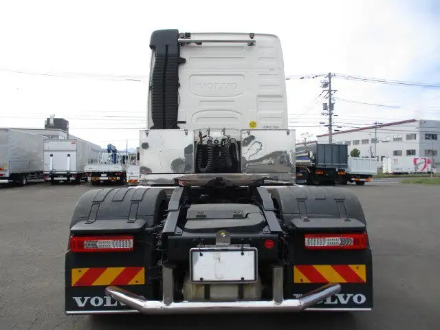 ボルボ トラック 大型 トラクター ハイルーフ 1デフの中古トラック画像4