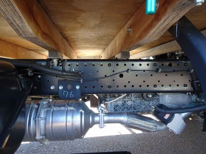 いすゞ エルフ 小型 平ボディ TRG-NLR85AR H30の中古トラック画像16
