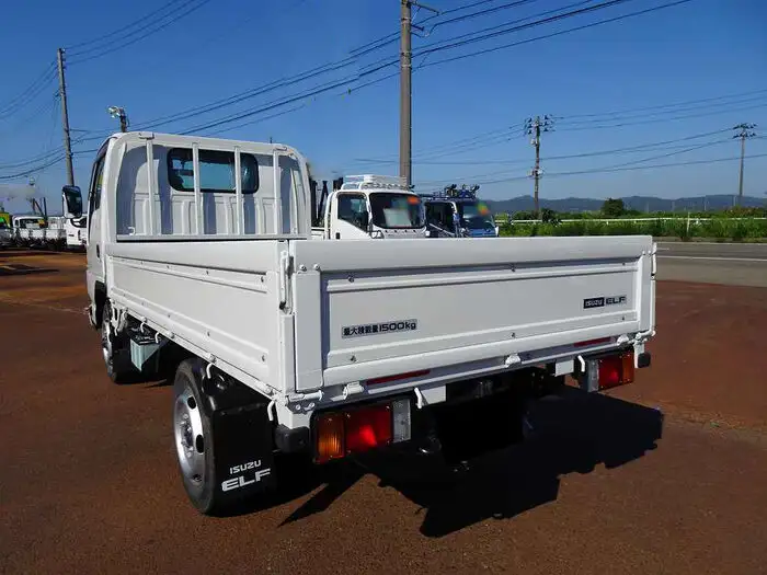 いすゞ エルフ 小型 平ボディ TRG-NHS85A H27の中古トラック画像4