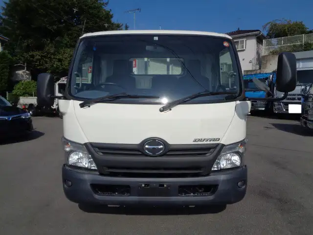 日野 デュトロ 小型 平ボディ TKG-XZU H28の中古トラック画像2