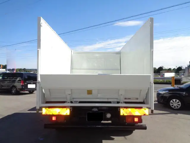 三菱 ファイター 中型/増トン ダンプ 土砂禁 Lゲートの中古トラック画像4