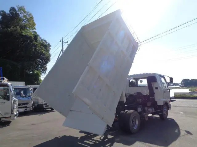 三菱 ファイター 中型/増トン ダンプ 土砂禁 Lゲートの中古トラック画像6