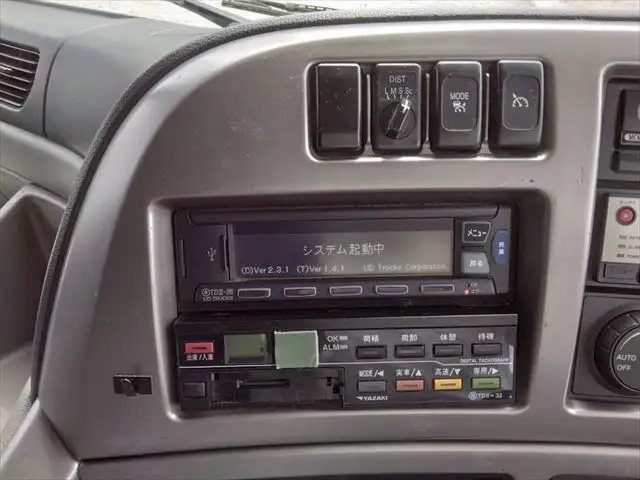 日産UD クオン 大型 ウイング パワーゲート ハイルーフの中古トラック画像11