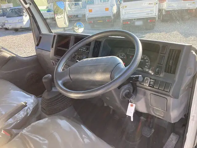 いすゞ エルフ 小型 平ボディ TKG-NJR85A H25の中古トラック画像8