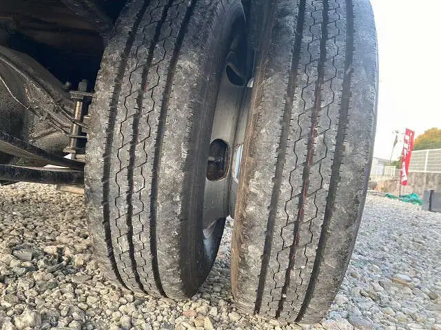 いすゞ エルフ 小型 平ボディ TKG-NJR85A H25の中古トラック画像19
