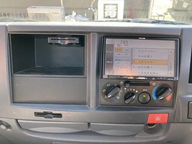 いすゞ エルフ 小型 平ボディ TRG-NJR85A H28の中古トラック画像12
