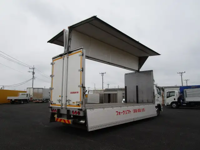 三菱 ファイター 中型/増トン ウイング エアサス ベッドの中古トラック画像4