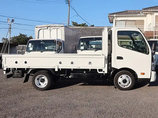 トヨタ トヨエース 小型 平ボディ TKG-XZU700 H29の中古トラック画像4